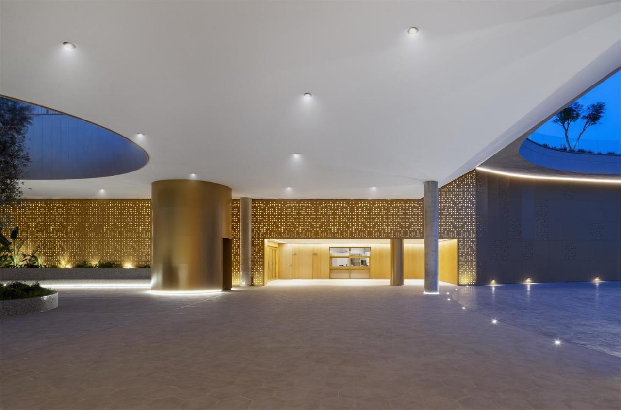 Intempo Luxury Sky View & Spa Resort Benidorm Exterior foto