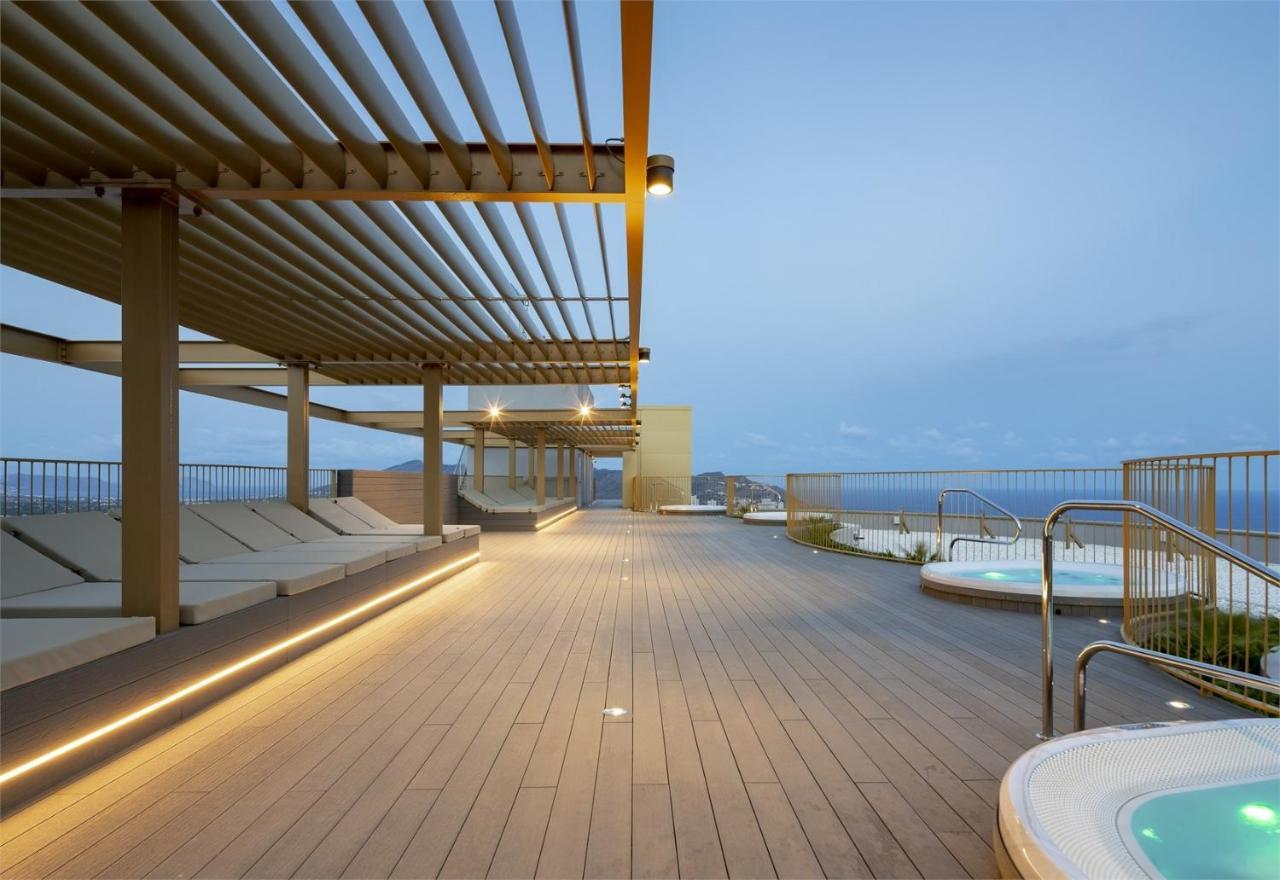 Intempo Luxury Sky View & Spa Resort Benidorm Exterior foto