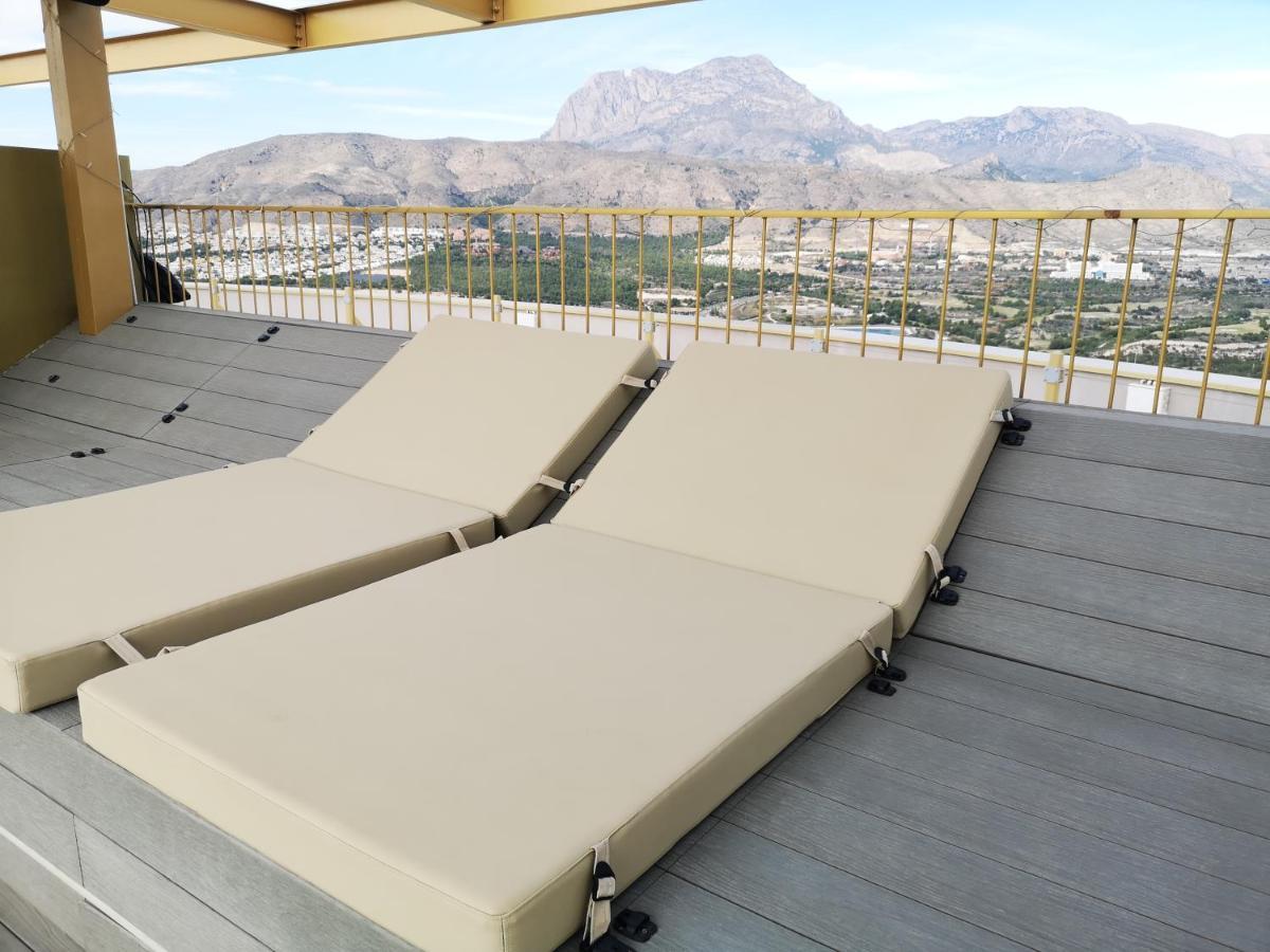 Intempo Luxury Sky View & Spa Resort Benidorm Exterior foto