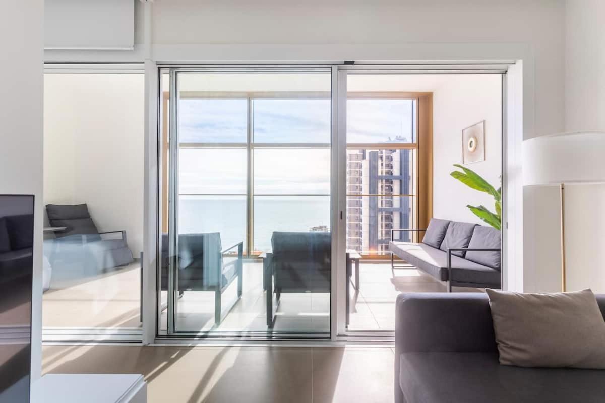 Intempo Luxury Sky View & Spa Resort Benidorm Exterior foto