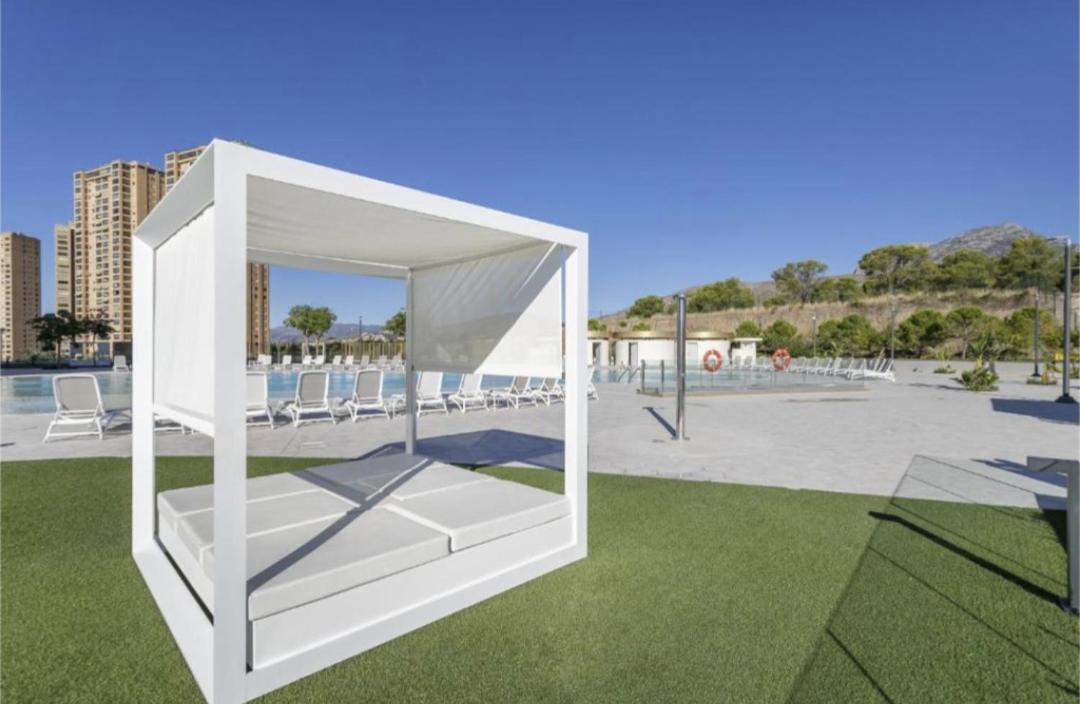 Intempo Luxury Sky View & Spa Resort Benidorm Exterior foto